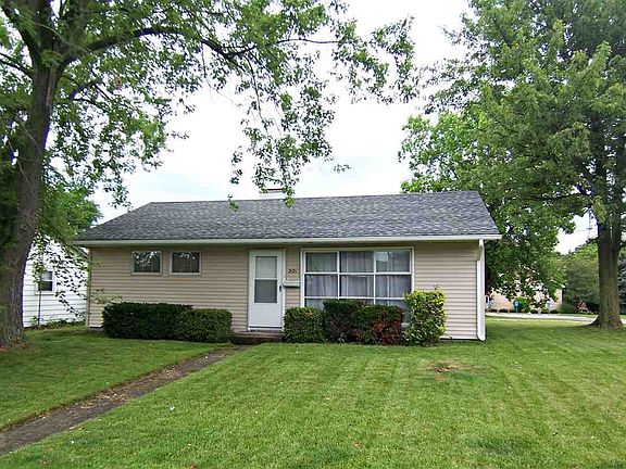 2121 Hazelwood Avenue, Fort Wayne, IN 46805