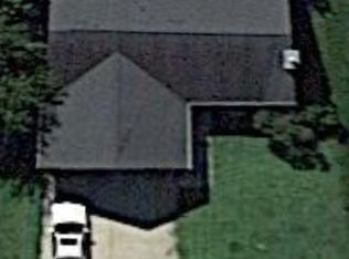 630 W 4th St, Sandwich, IL 60548