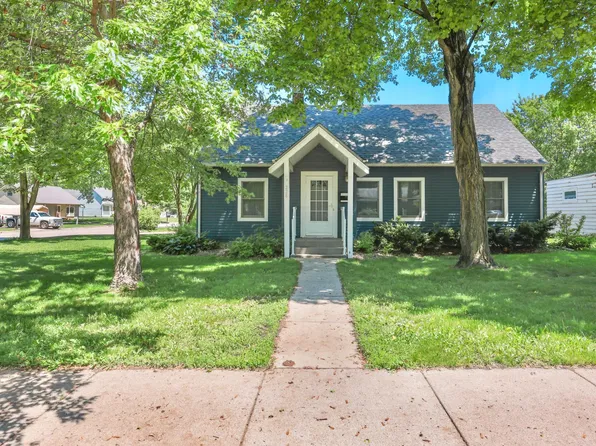228 N Gilman Ave, Litchfield, MN 55355