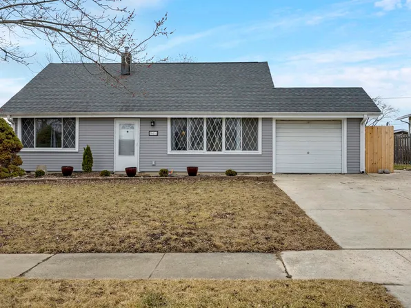 19416 S Oak St, Mokena, IL 60448