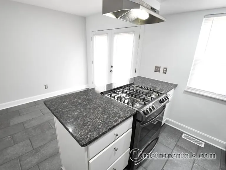 4868-4869 E Moreland Dr #4871 — Photo 11