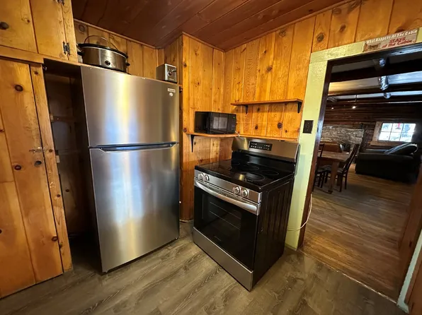 20673 Seminole Rd, Indian Hills, CO 80454