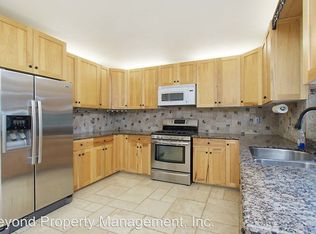 809 Palm Ter, Escondido, CA 92025