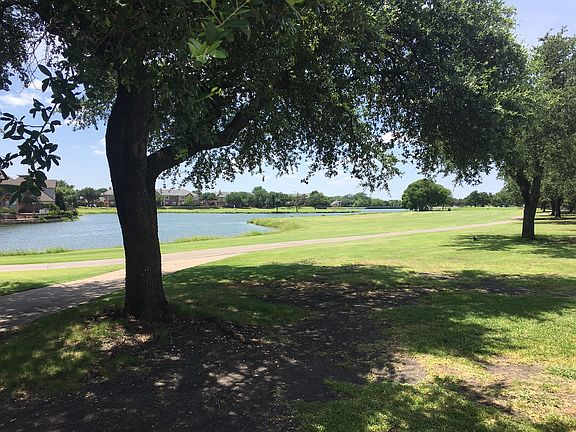 5th image of 5108 Plantation Ln