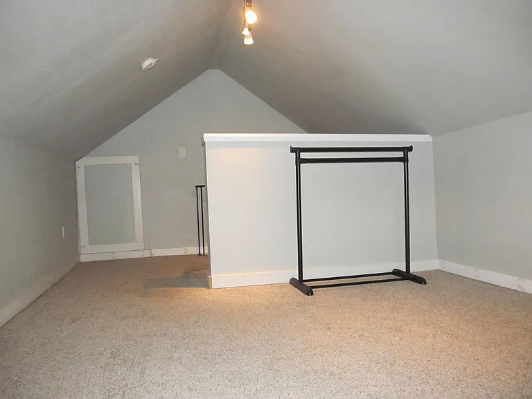 2223 Rucker Ave — Photo 36