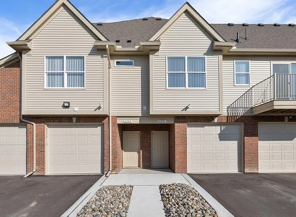 8292 Heywood Cir