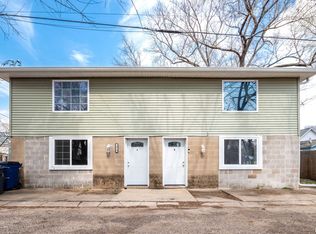1020 Fall Ave, Pekin, IL 61554