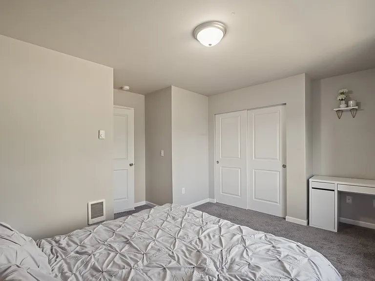 Columbia Cir SW — Photo 14