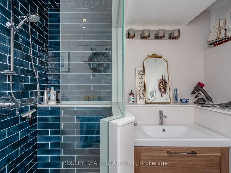 774 Gladstone Ave — Photo 16