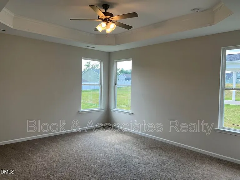 262 Streamliner Blvd — Photo 9