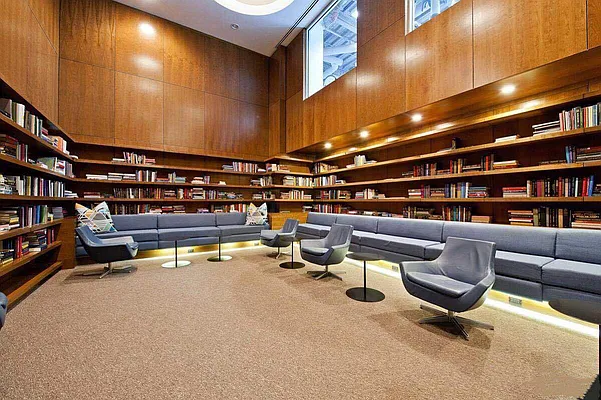 Rented by E Realty International Corp | media 31