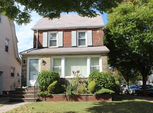 8856 Commonwealth Blvd, Bellerose, NY 11426