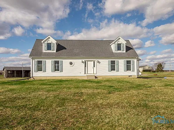 16896 Long Judson Rd, Bowling Green, OH 43402