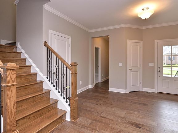 2nd image of 1322 Craigleigh Dr Lot 25