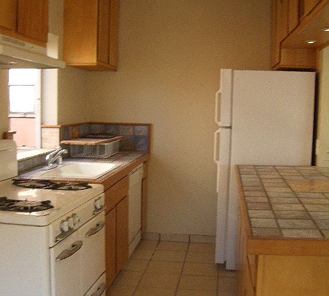 3rd image of 20 Nieto Ave