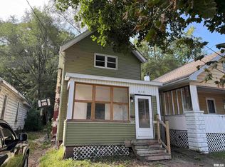410 E Thrush Ave, Peoria, IL 61603