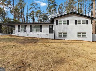 2275 Country Club Ln SW, Atlanta, GA 30311