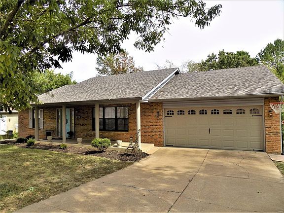 2nd image of 5644 Wieland Dr