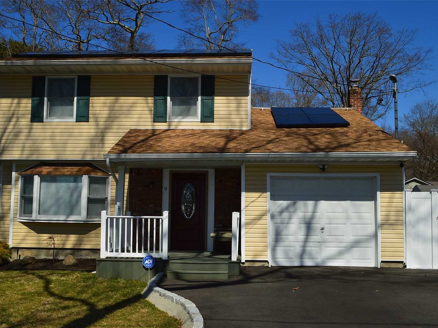 9 Mapleton Ave, Farmingville, NY 11738 Zillow