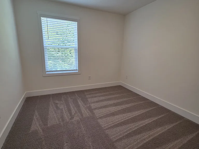 246 Business Park Ln — Photo 23
