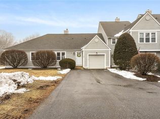 305 Brookhaven Ln, Woonsocket, RI 02895