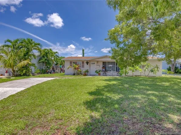 4335 Empress St, Palm Beach Gardens, FL 33410