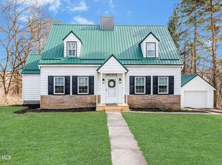 255 Manor Dr, Ebensburg, PA 15931