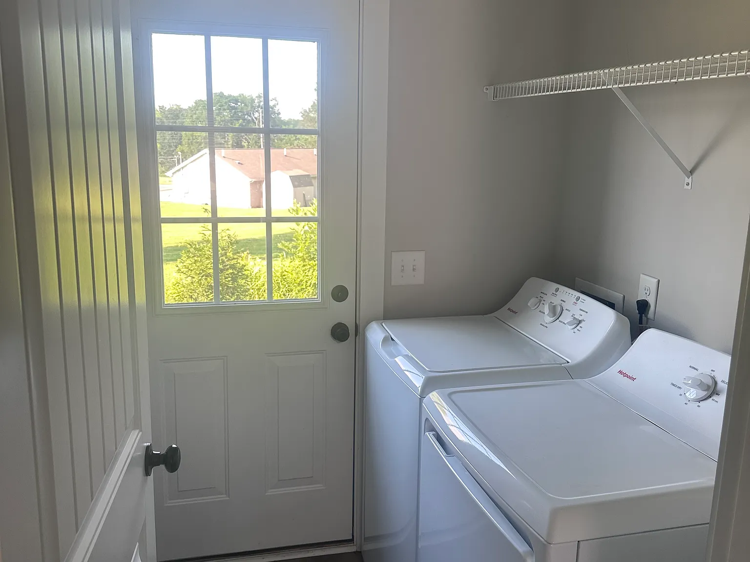 2 bed, $1,250 — Photo 3