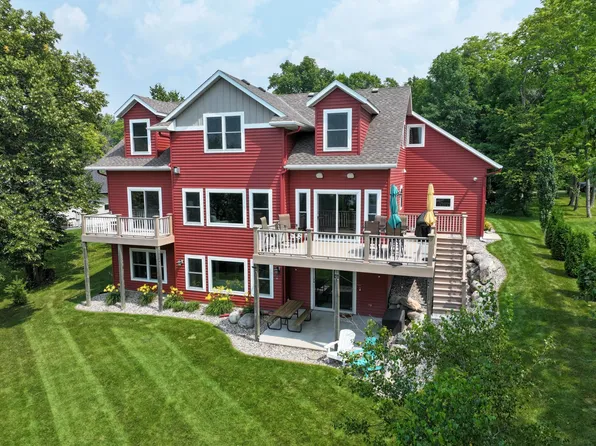 9722 Maple Cir NW, Alexandria, MN 56308
