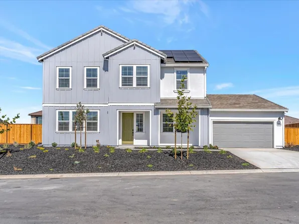 273 Vienna Way, Hollister, CA 95023