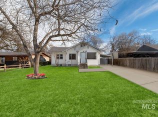 428 S Almond St, Nampa, ID 83686