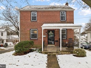 306 Krewson Ter, Willow Grove, PA 19090