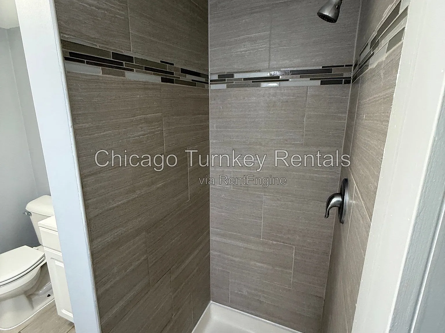 4 bed, 2.0 bath, 1463 sqft, $2,500 — Photo 4