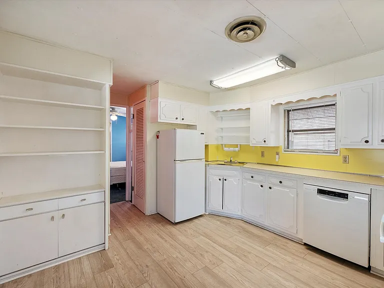 7807 E Main St #D27 — Photo 11