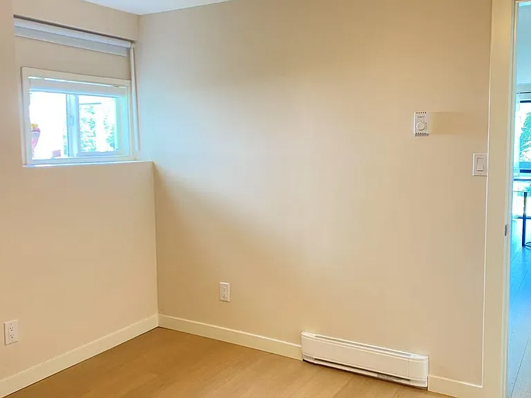 1180 Lawson Ave — Photo 5