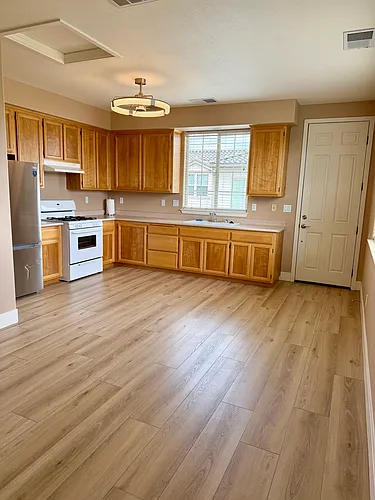 1464 Trombetta St #1464 Photo 1
