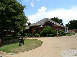 3110 Peninsula Dr, Southlake, TX 76092
