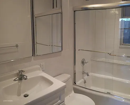 Rented by Corcoran | media 15