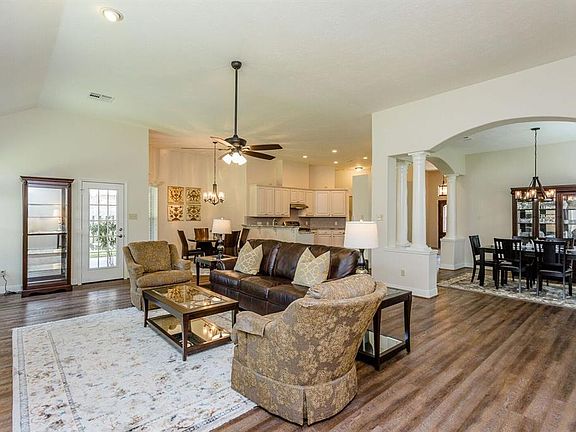 4th image of 4211 Cambry Park