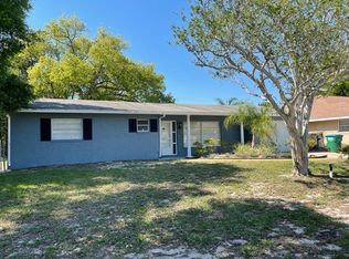 1098 E Hancock Dr, Deltona, FL 32725