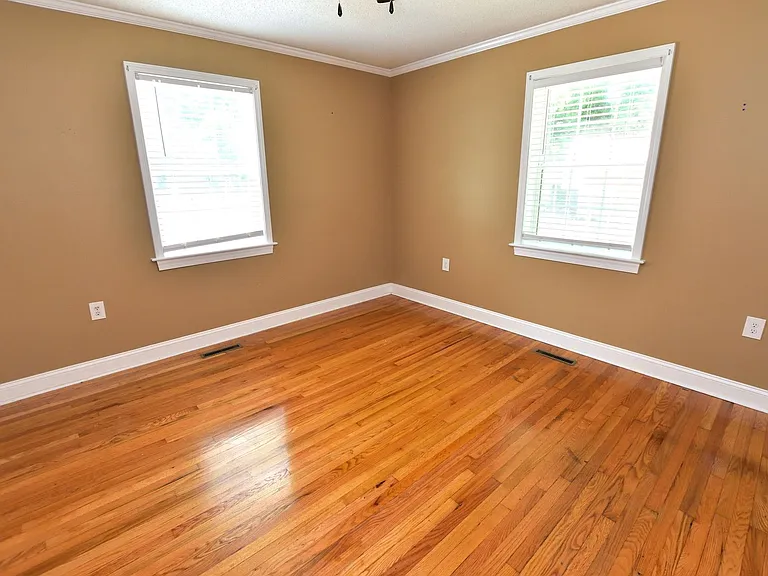 432 N Mercer St — Photo 18