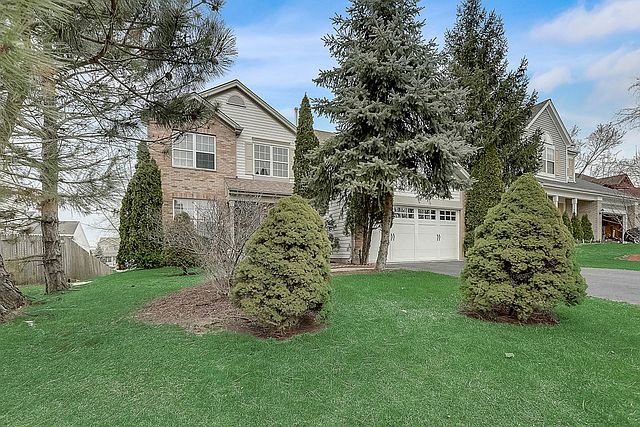1st image of 112 E Green Valley Ct