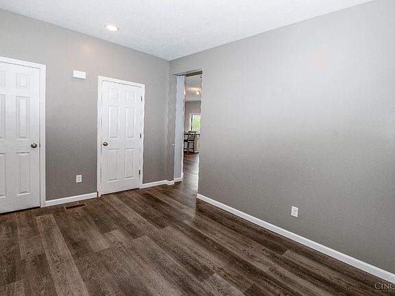 4th image of 112 Laurel Oak Dr