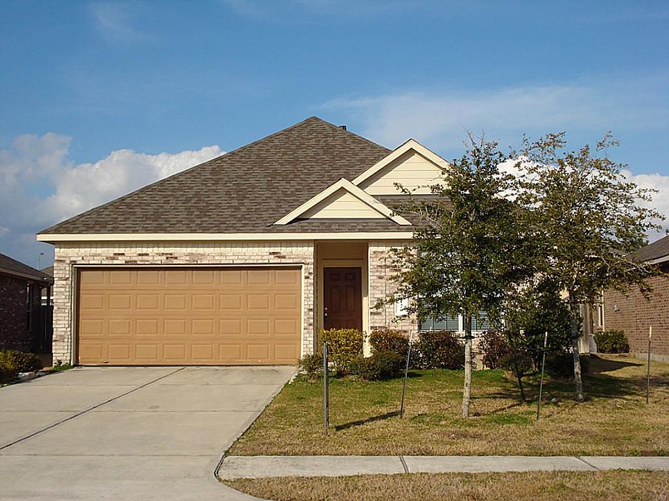 1st image of 21429 Surrey Glen Ct