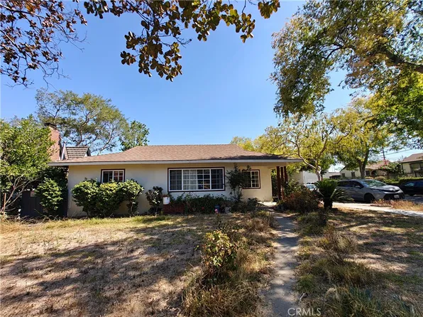 2790 Mataro St, Pasadena, CA 91107