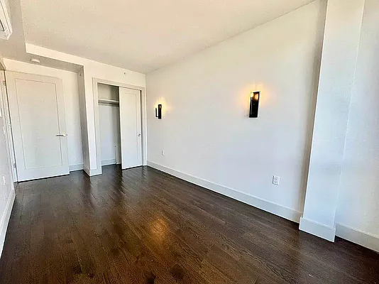 Bedroom, photo 2