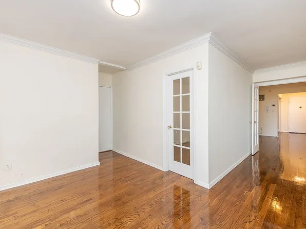 1420 York Ave APT 3G, New York, NY 10021