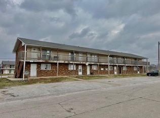 2421 Patrick Dr, Shiloh, IL 62221