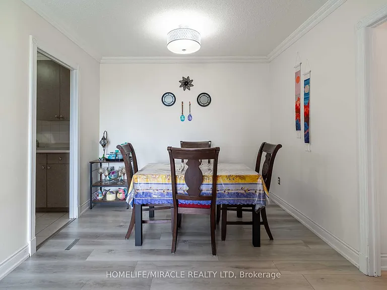3025 Queen Frederica Dr #807 — Photo 21