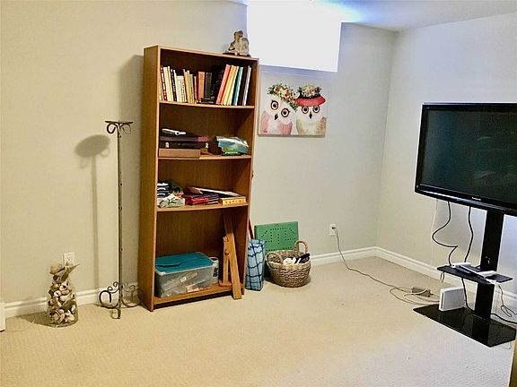 5th image of 5958 Greensboro Dr #14